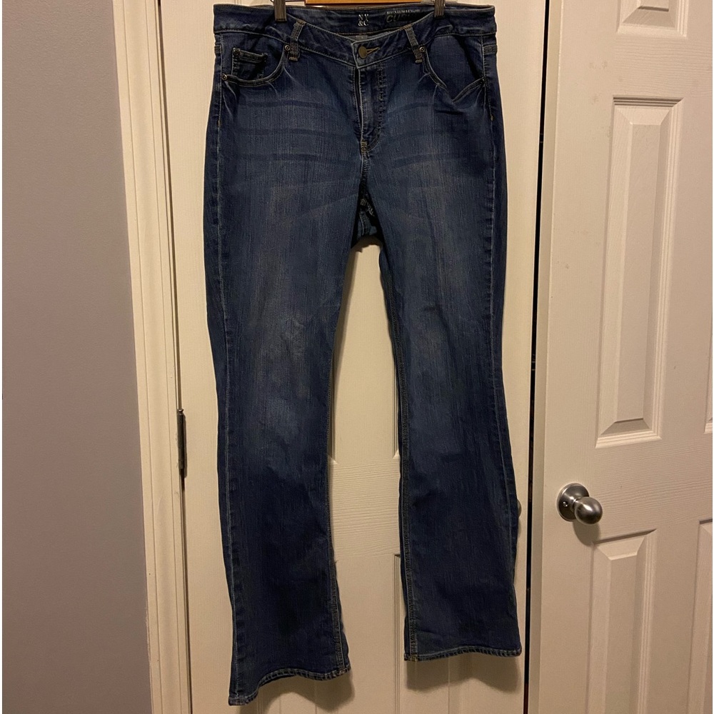 NY&Co curvy bootcut jeans